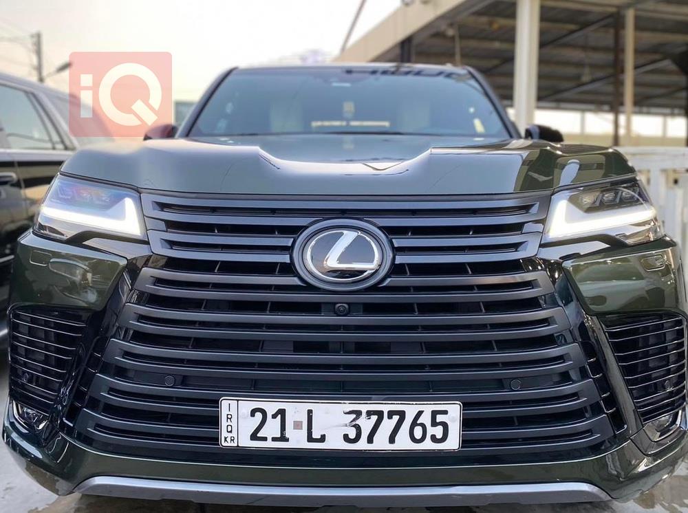 Lexus LX